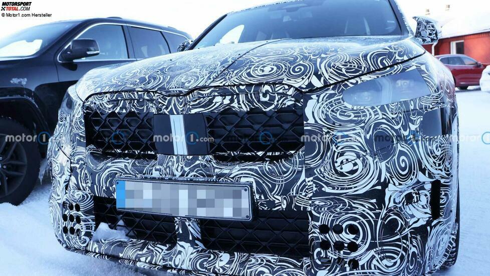 BMW X2 (2024) als Erlkönig (mit Aufnahmen des Innenraums)