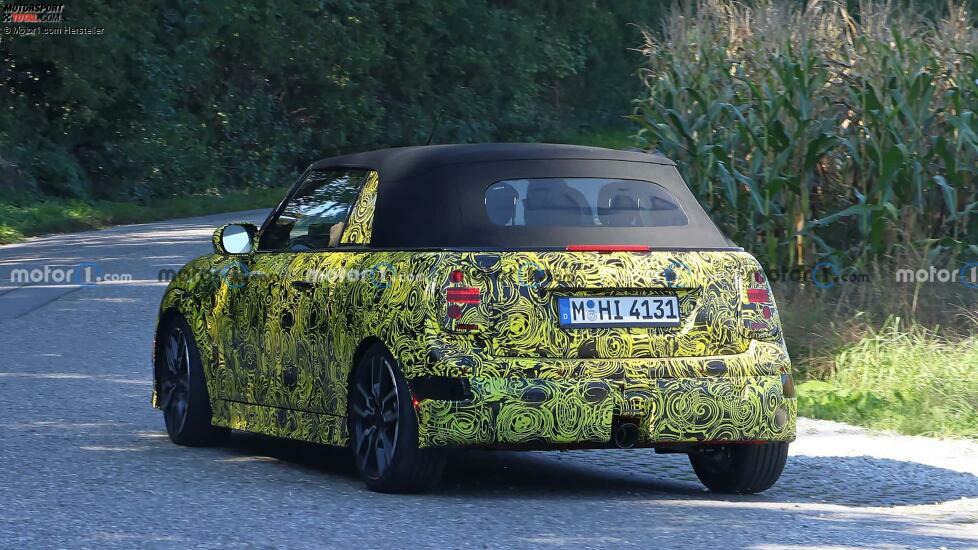 Spionagefoto für Mini Cooper Convertible 2025 mit Rückfahrkamera
