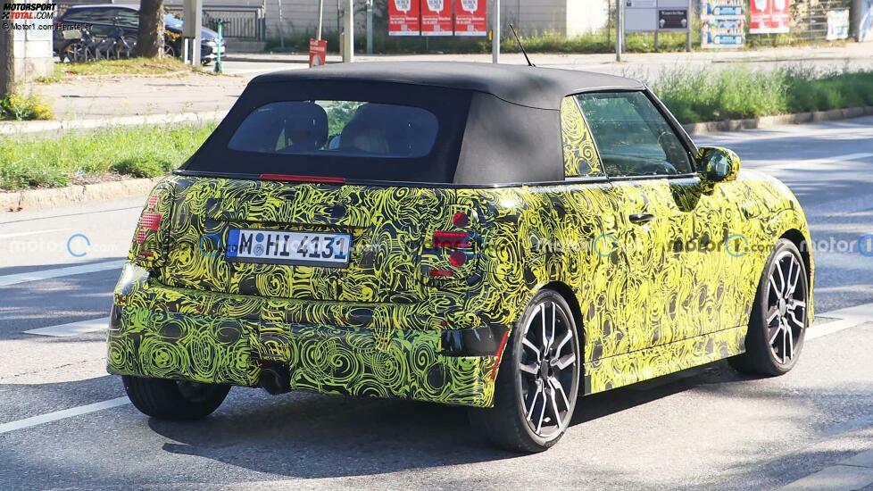 Spionagefoto für Mini Cooper Convertible 2025 mit Rückfahrkamera