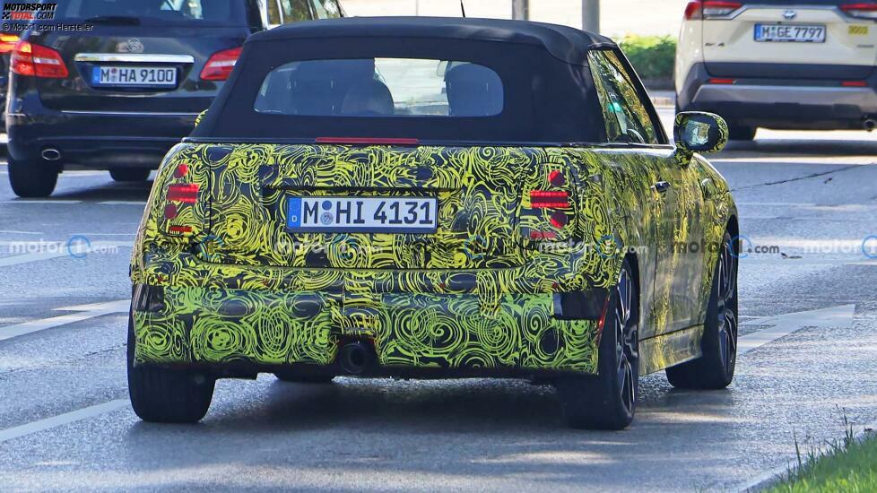 Spionagefoto für Mini Cooper Convertible 2025 mit Rückfahrkamera