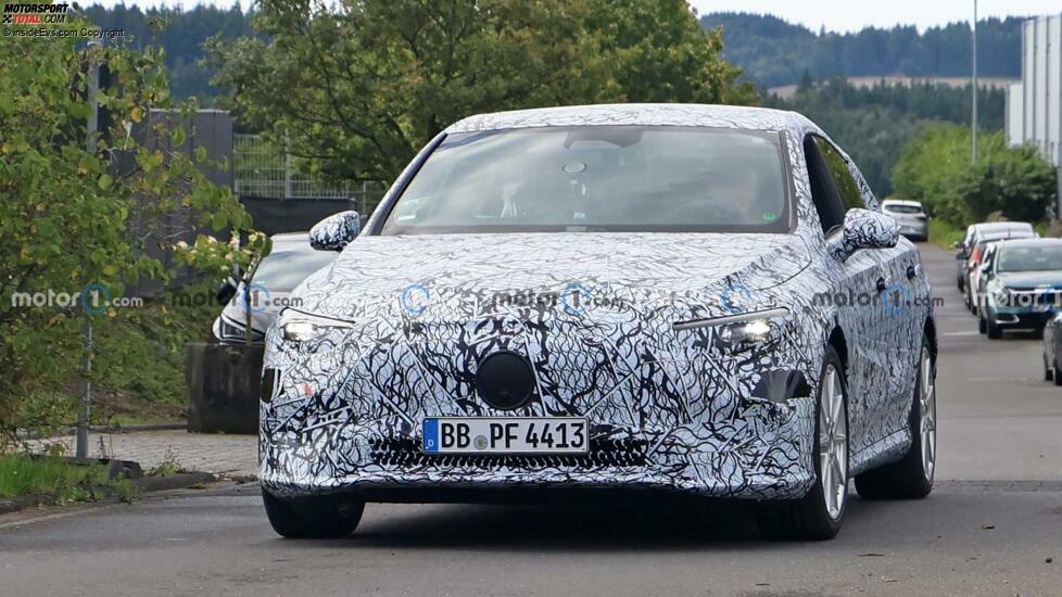Mercedes CLA auf MMA-Basis als Erlkönig