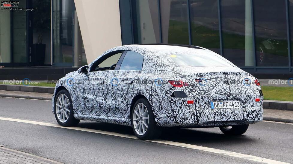 Mercedes CLA auf MMA-Basis als Erlkönig