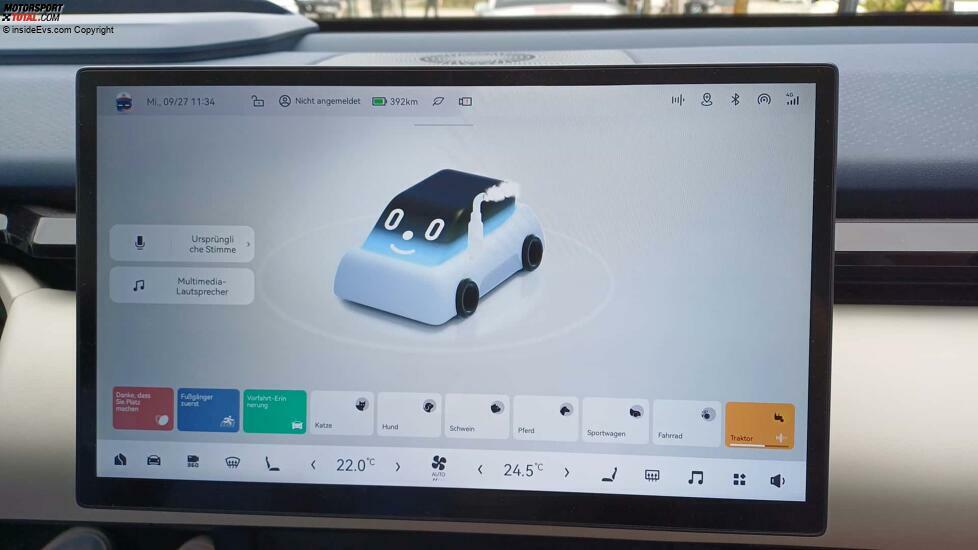 Zeekr X: Um Fußgänger auf sich aufmerksam zu machen, kann das Auto diverse Geräusche machen oder die Stimme der Person am Lenker übertragen (ausnahmsweise schlecht übersetzt mit 