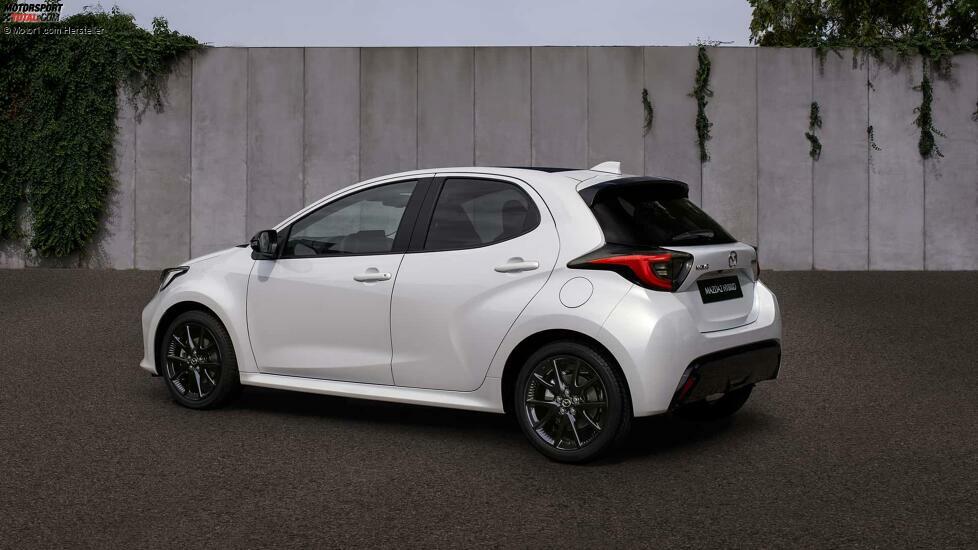 Mazda 2 Hybrid (2024)