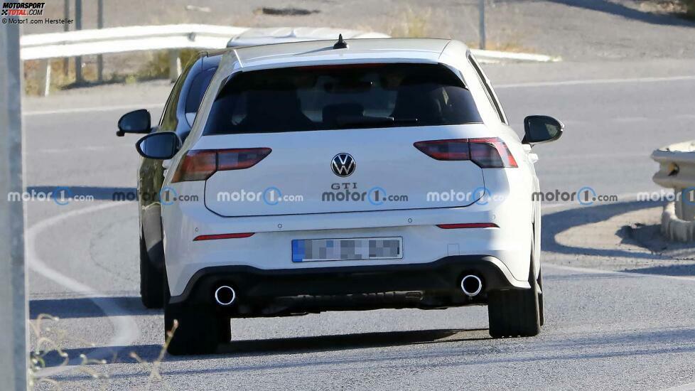 VW Golf GTI Facelift (2024) als Erlkönig