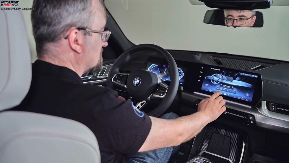 BMW iX2 (2024)