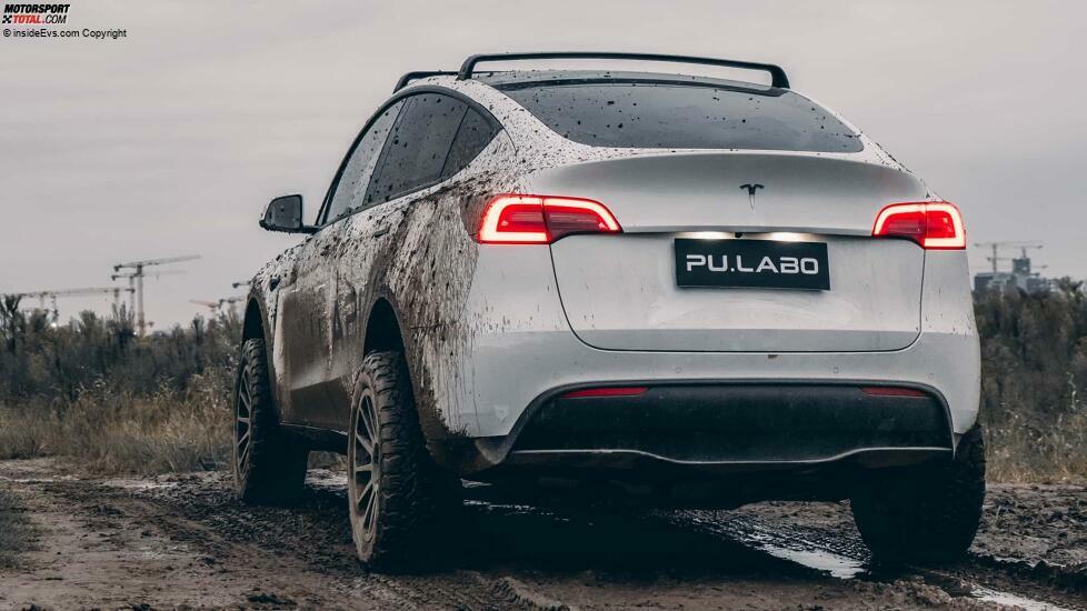 Tesla Model Y mit Pu.Labo Lift Kit