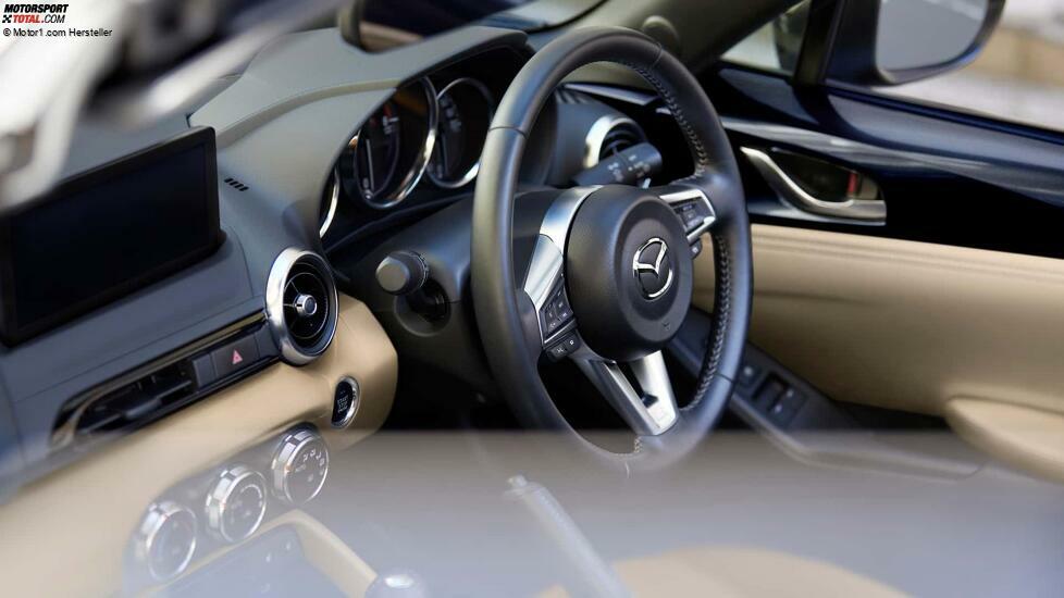 Mazda MX-5 (2024) für Japan