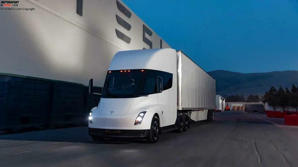 Tesla Semi (2023)