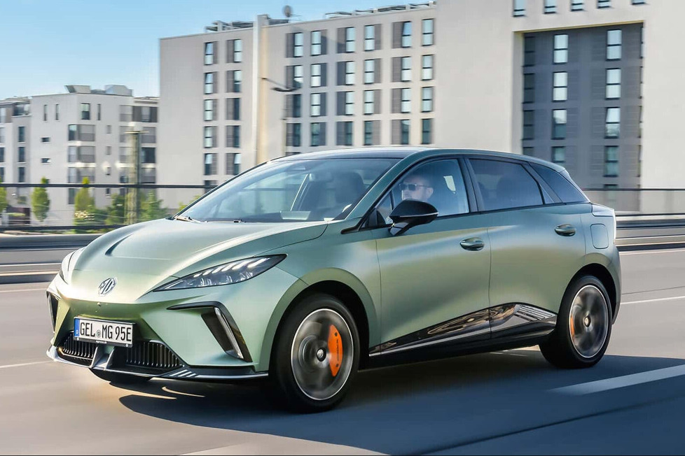 Die neue Topversion des MG4 Electric zielt auf den ID.3 GTX, den sich VW (noch) nicht traut: Und das zu einem erstaunlich günstigen Preis