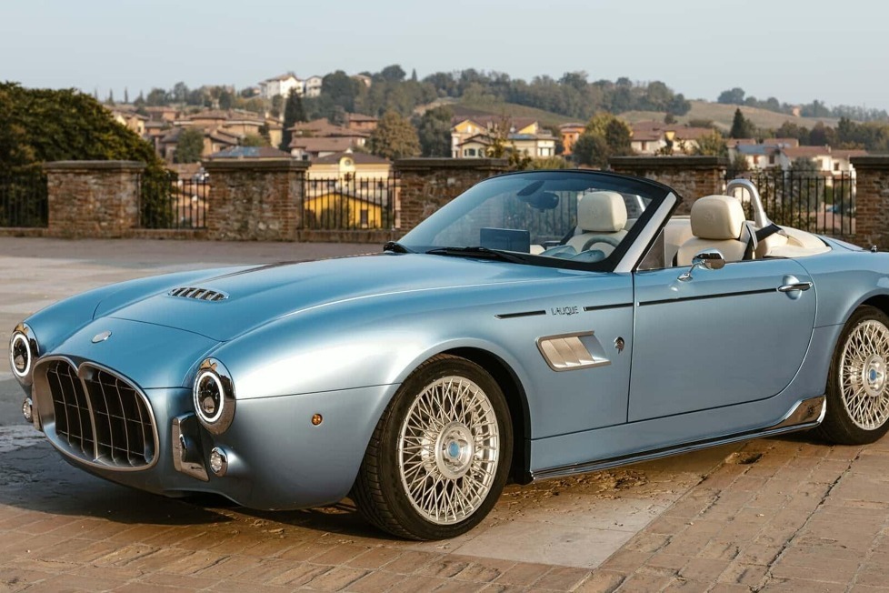 Die Anleihen an Maserati-Modelle der 1950er sind nicht zu übersehen