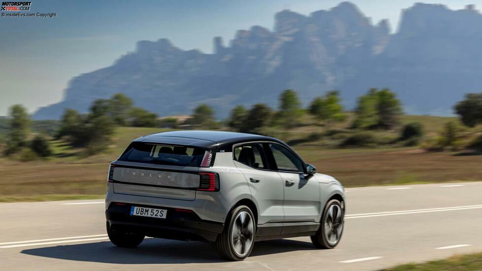 Volvo EX30 (2024)