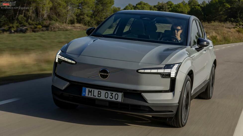 Volvo EX30 (2024)