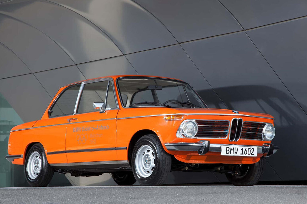 BMW hat eine lange Geschichte der Forschung und Entwicklung im Bereich der Elektromodelle: So ist vor über 50 Jahren auch der 1602 Elektro-Antrieb entstanden