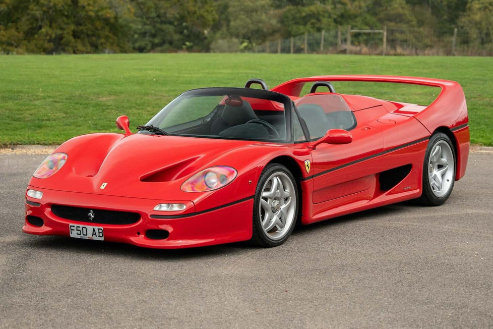 Er wurde 1996 gebaut und ursprünglich von Maranello Concessionaires Ltd. in das Vereinigte Königreich importiert