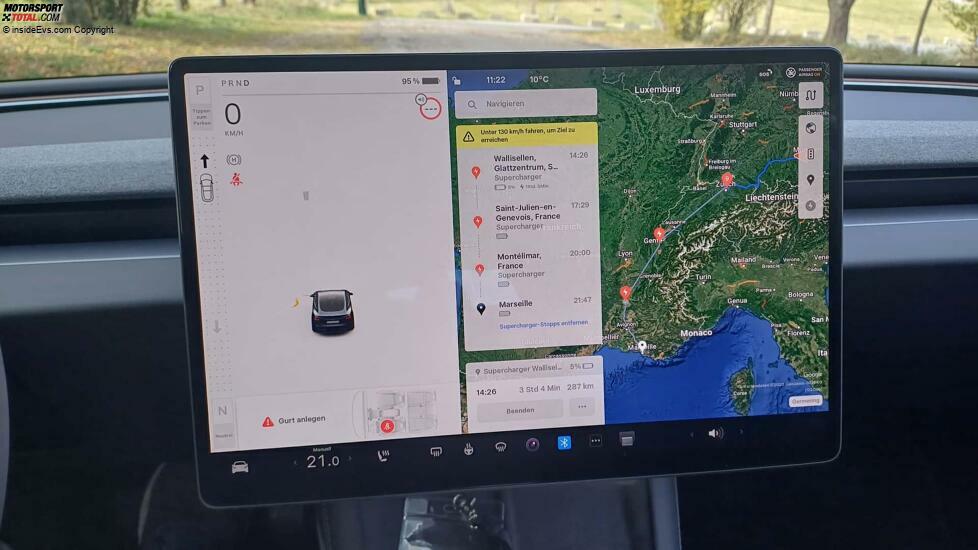 Tesla Model 3 Highland: Wenn man sich von München nach Marseille navigieren lassen will, werden gleich die passenden Ladestationen eingeblendet