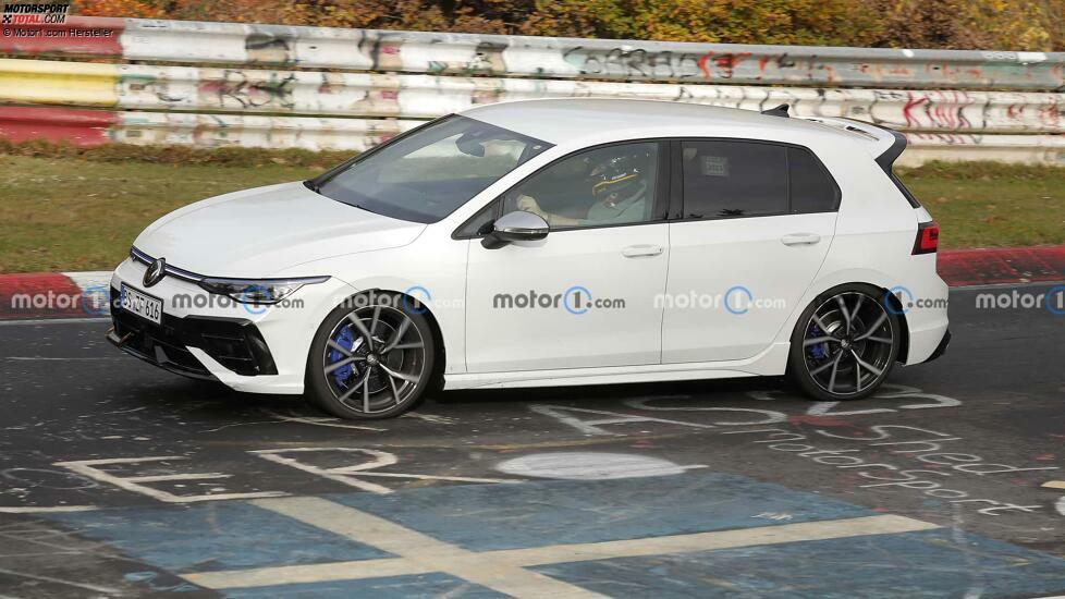 VW Golf R (2024) als Erlkönig