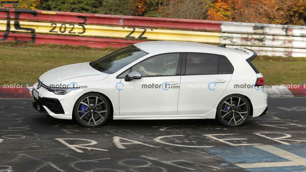 VW Golf R (2024) als Erlkönig