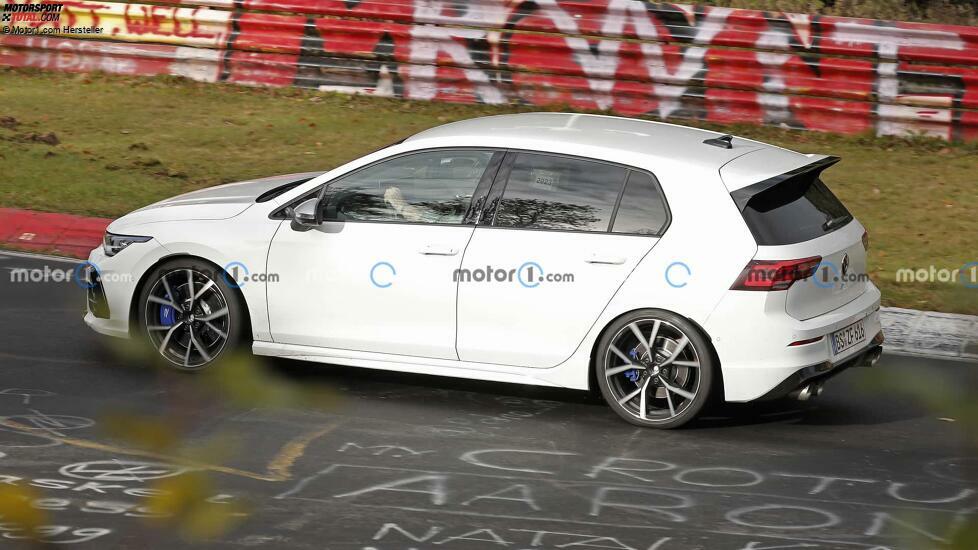 VW Golf R (2024) als Erlkönig