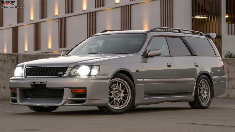 Nissan Stagea bei Cars & Bids