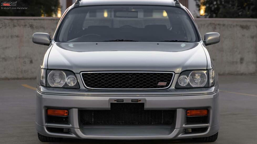 Nissan Stagea bei Cars & Bids