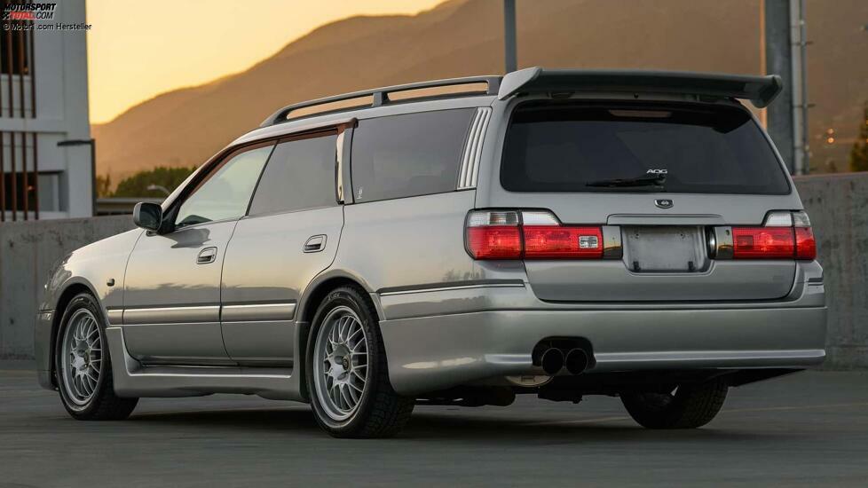 Nissan Stagea bei Cars & Bids