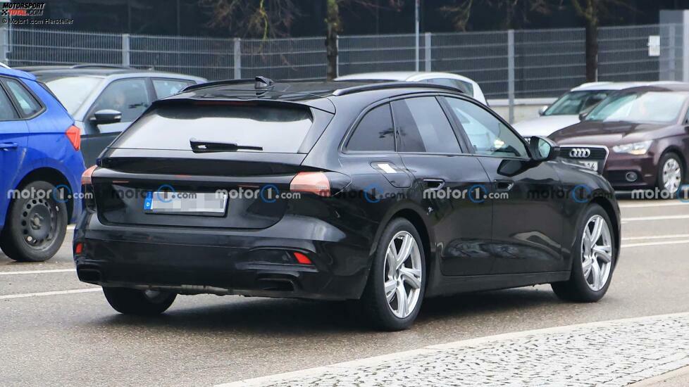 Audi A5 Avant (2024) mit weniger Tarnung
