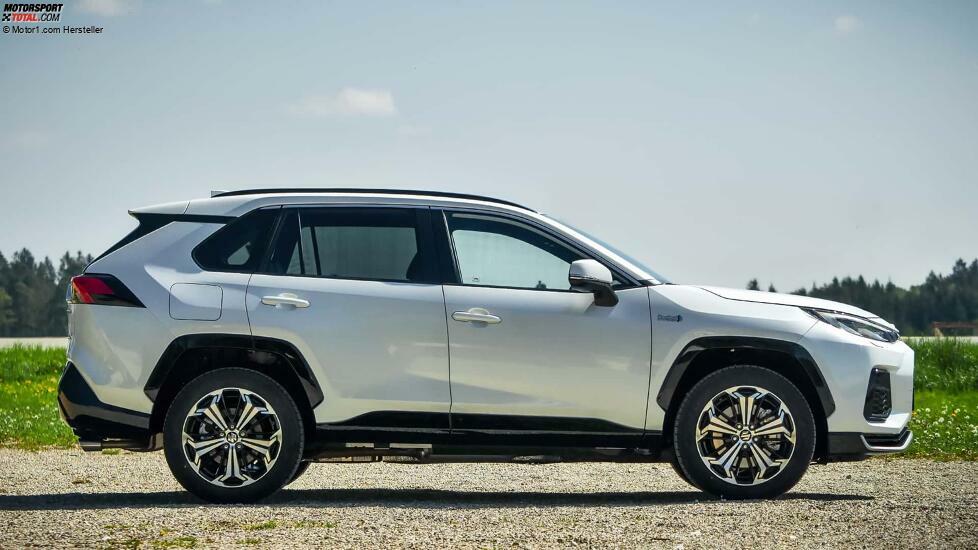 Suzuki Across Plug-in Hybrid (2023) im Test