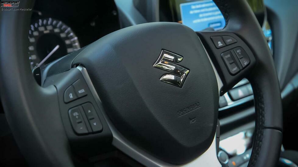 Suzuki S-Cross 1.5 Dualjet Hybrid (2023) im Test