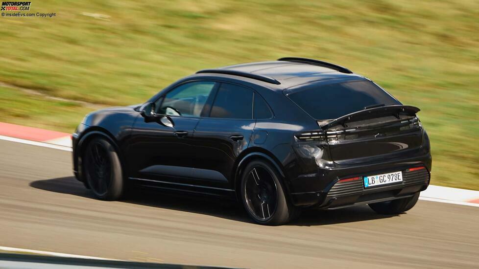 Porsche Macan (2024) auf der Rennstrecke