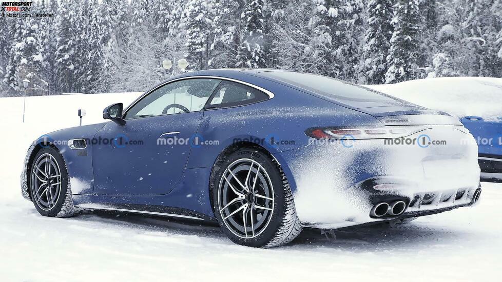 Mercedes-AMG GT53 Coupe (2024) Erlkönigfotos