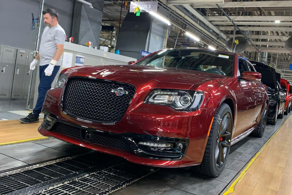 Die aktuelle Generation des 300C debütierte im Jahr 2011 und war damit einer der ältesten Neuwagen auf dem US-Markt: Doch nun ist endgültig Schluss