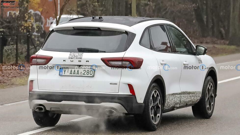 Ford Kuga Facelift (2024) Erlkönigfotos