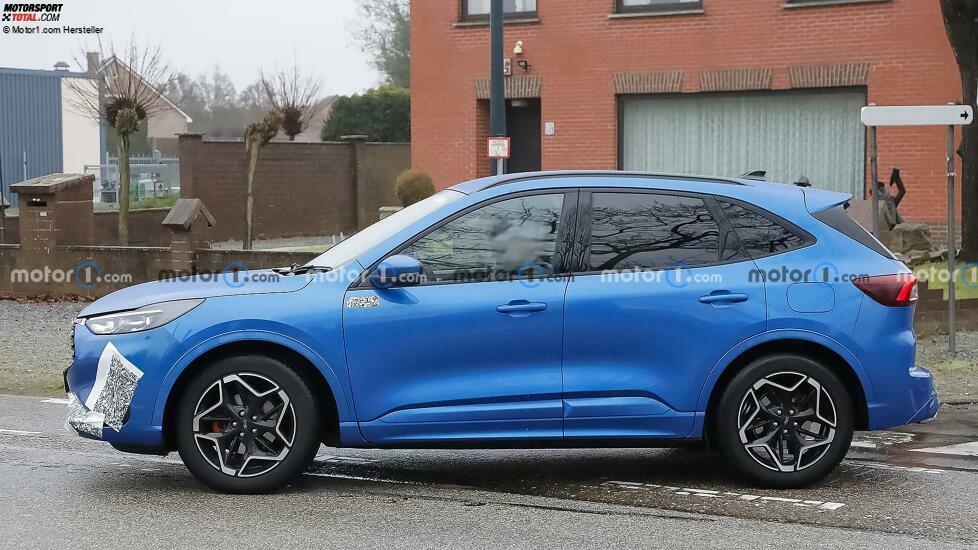 Ford Kuga ST-Line Facelift (2024) Erlkönigfotos