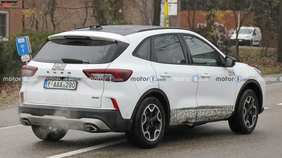 Ford Kuga Facelift (2024) Erlkönigfotos