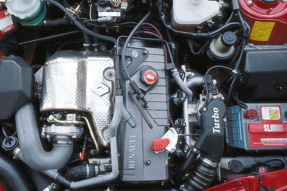 1977 entwickelten Peugeot und Renault eine Aluminium-Vierzylinder-Familie, die weniger bekannt war als die V6-Motoren von Volvo ...