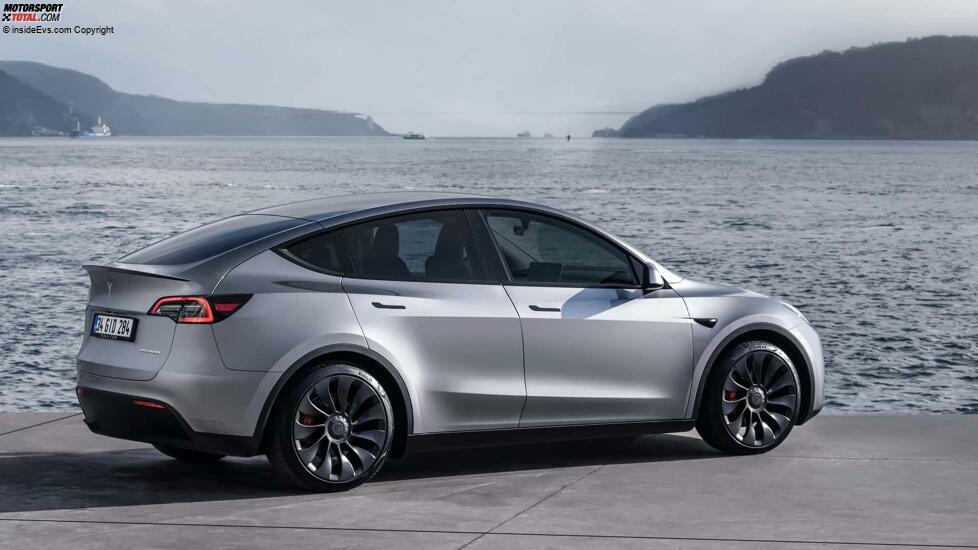 Tesla Model Y (2023)