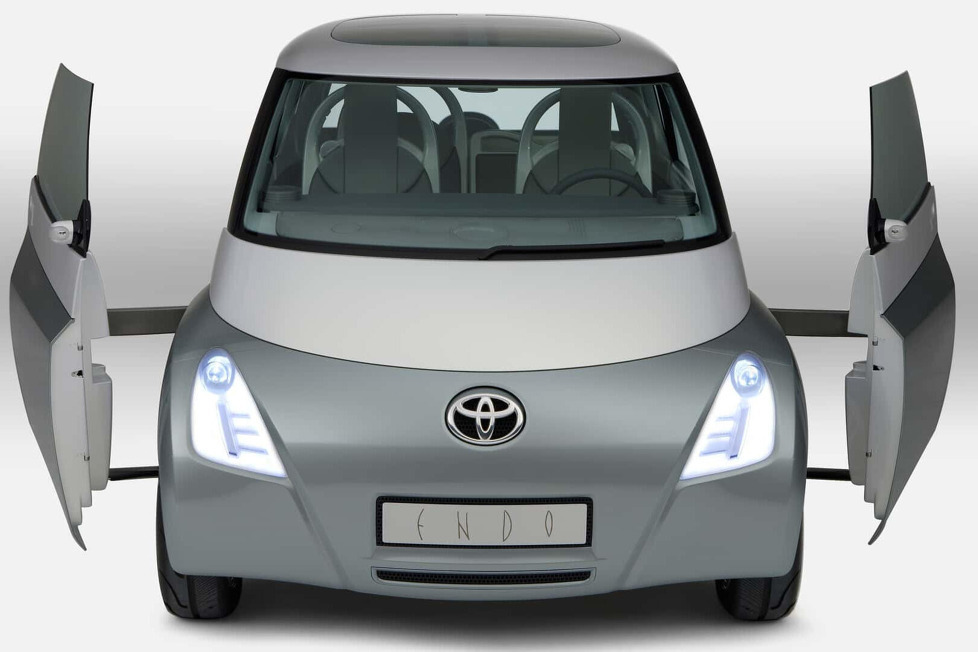 Im Jahr 2005 präsentierte Toyota das seltsame Endo-Konzept, ein kompaktes Modell mit einer Reihe von futuristischen Lösungen