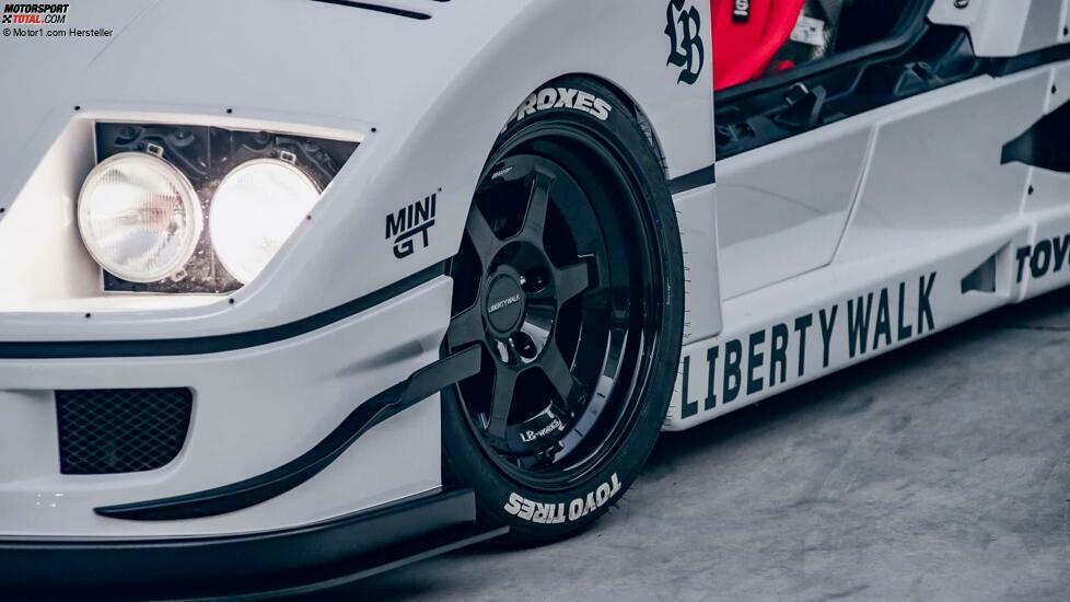 Mazda Autozam AZ-1 Ferrari F40 Bausatz von Liberty Walk