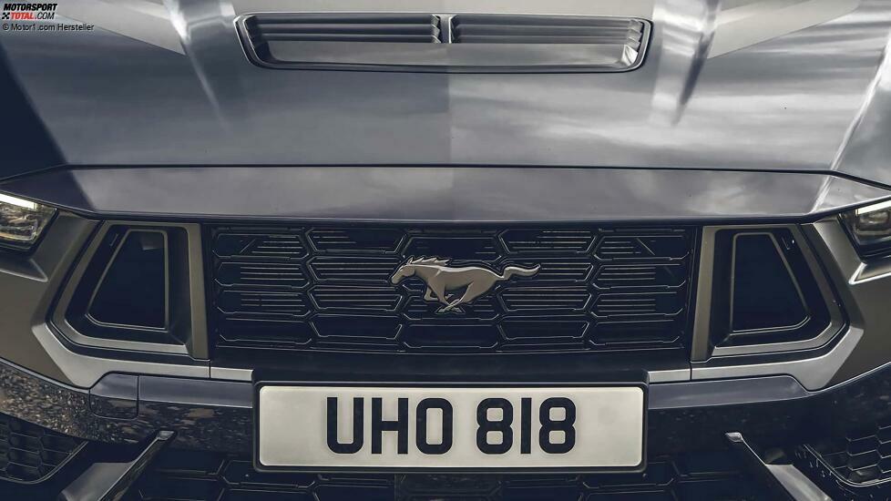 Ford Mustang Dark Horse (2024)