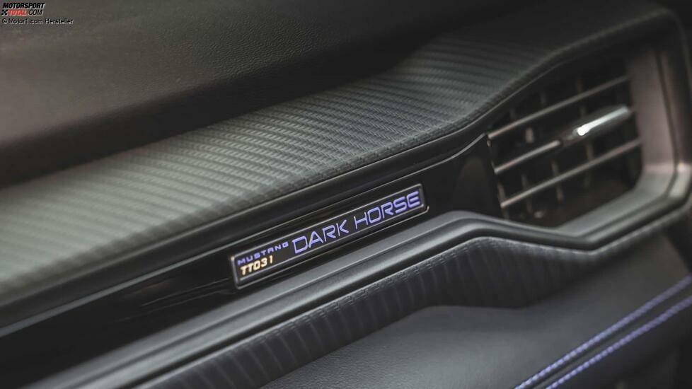 Ford Mustang Dark Horse (2024)