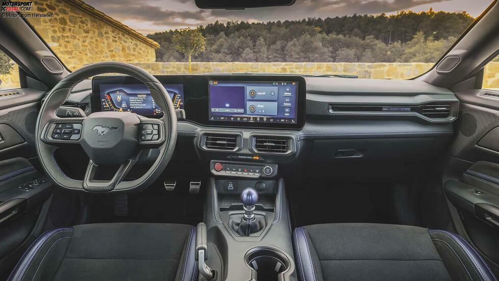 Ford Mustang Dark Horse (2024)
