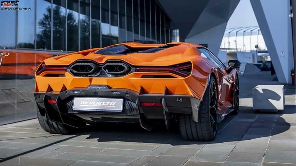 Lamborghini Revuelto