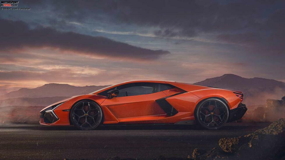 Lamborghini Revuelto (2023)