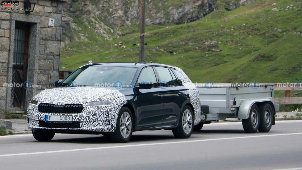 Skoda Octavia Facelift (2024) Erlkönigfotos mit Innenraum