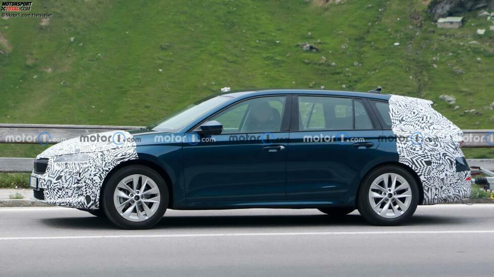 Skoda Octavia Facelift (2024) Erlkönigfotos mit Innenraum