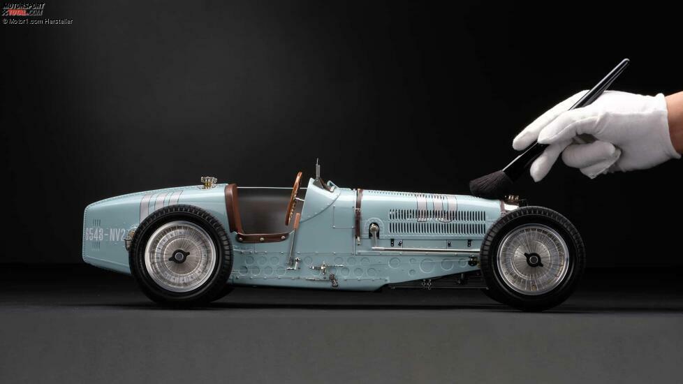 Bugatti Replik im Maßstab 59 von Amalgam