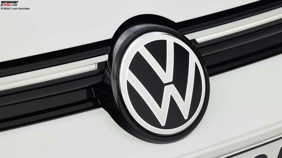 VW Golf eHybrid (2024)