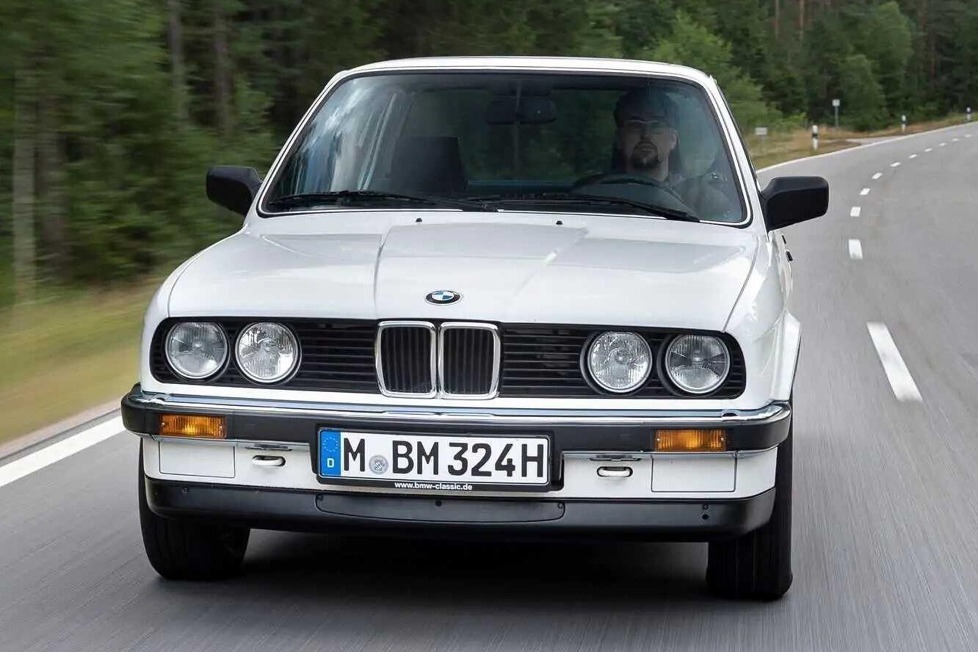 Kai Langer, Leiter BMW i Design, erklärt, wie der 3er der 1980er in das Konzept eingeflossen ist