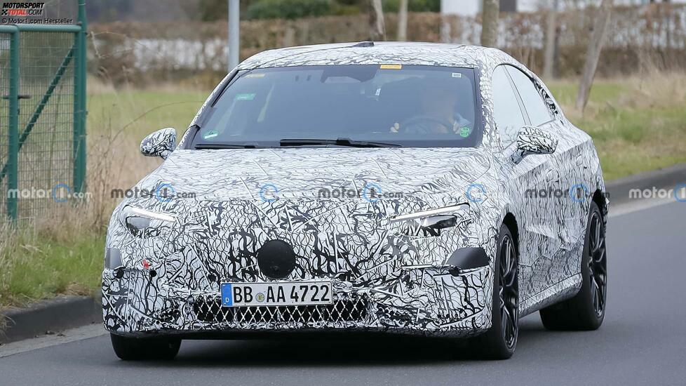 Mercedes-AMG CLA EV (2024) als Erlkönig